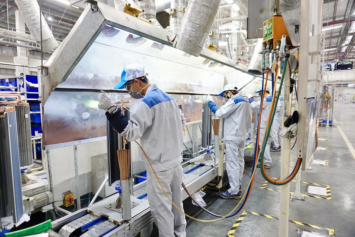 Challenges for Vietnamese workers when receiving the Japanese shift